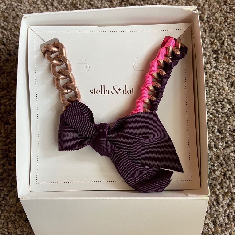 Stella & Dot Pink and Purple Ribbon Necklace